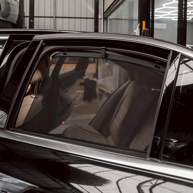 รหัสรถ 67GG3636 BENZ C350e  AVANTGARDE ปี 2018 13