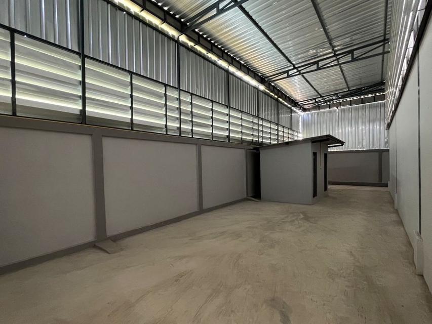 ให้เช่าหรือขาย โกดัง คลังสินค้า โรงงานทรัพย์รุ่งเรือง ( คลองมะเดื่อ ) ขนาด 735 ตร.ม. กระทุ่มแบน สมุทรสาคร 9