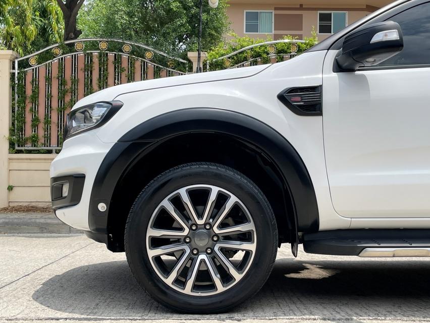 ขาย Ford Everest 2.0Bi-trubo 4wd ปี23 6