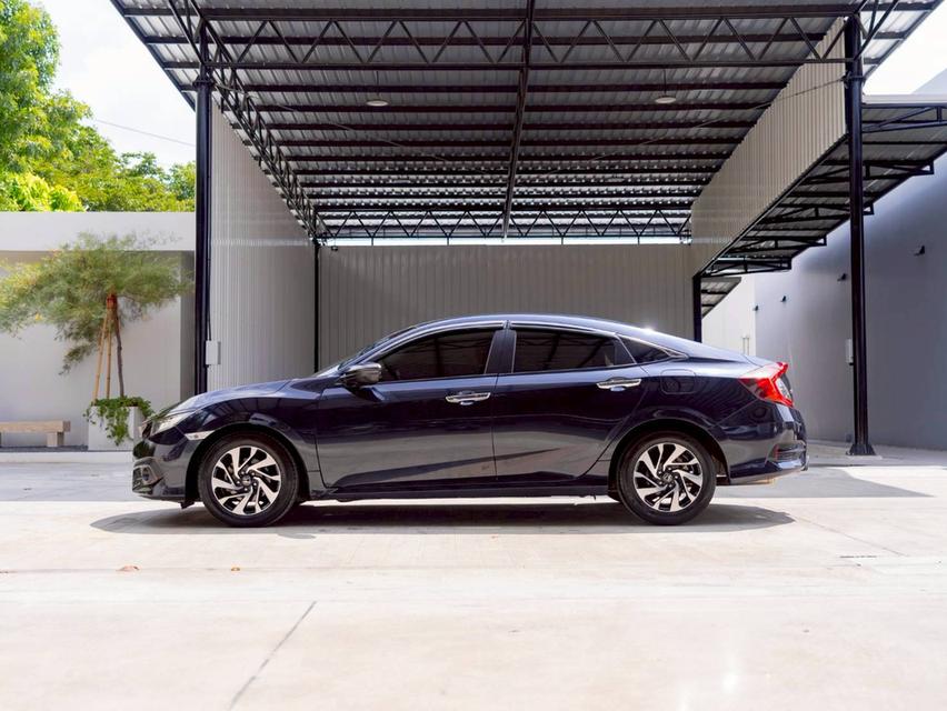 HONDA CIVIC 1.8EL ปีจด 2017 17