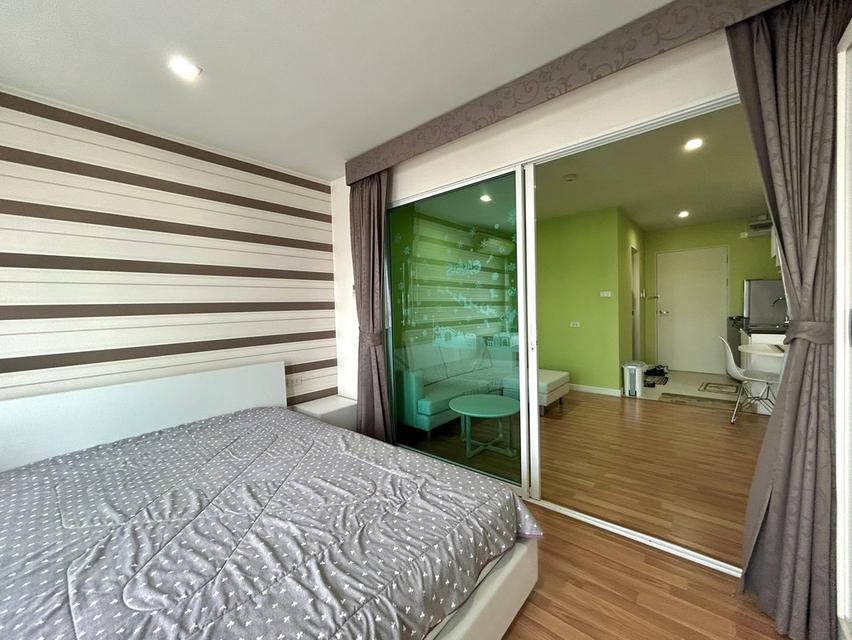 วี คอนโด เอกมัย - รามอินทรา 12