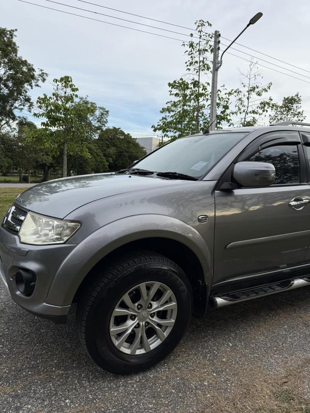 Mitsubishi Pajero Sport 2.5GT A/T ปี 2014 สีเทา  10