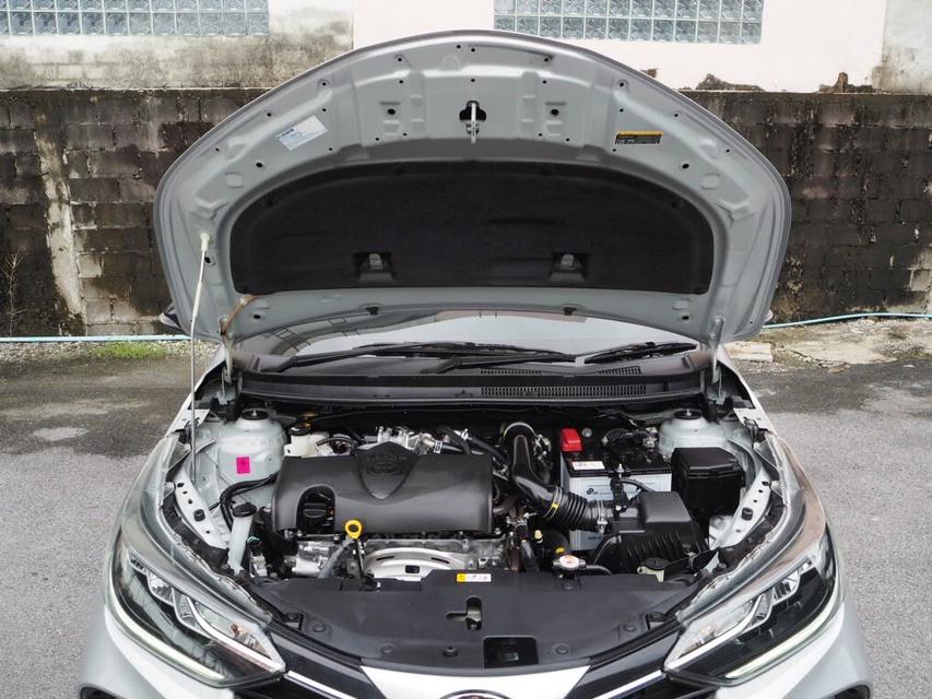 TOYOTA YARIS 1.2 SPORT PREMIUM ปี 2021 10