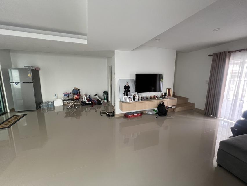 Spacious Semi-Detached House for Sale (169 sq.m.) Near Regent’s International School – Rong Po / Takhian Tia 11