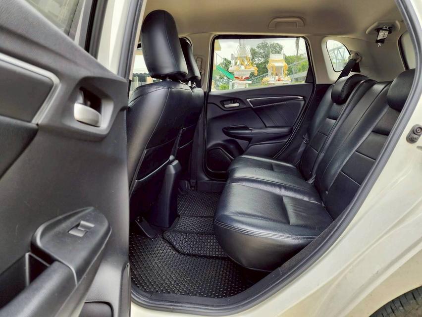 ขาย Honda Jazz 1.5SV ปี17 15