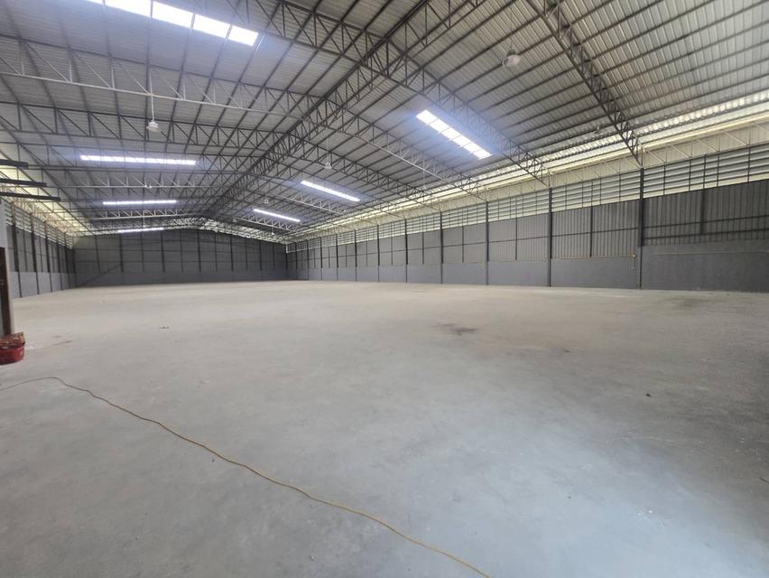 ให้เช่าโรงงาน / โกดัง / คลังสินค้า ขนาด 1,800 ตร.ม. ถึง 8,000  ตร.ม. ทำเลพระราม 2 กม.25 (บางน้ำจืด สมุทรสาคร) 4