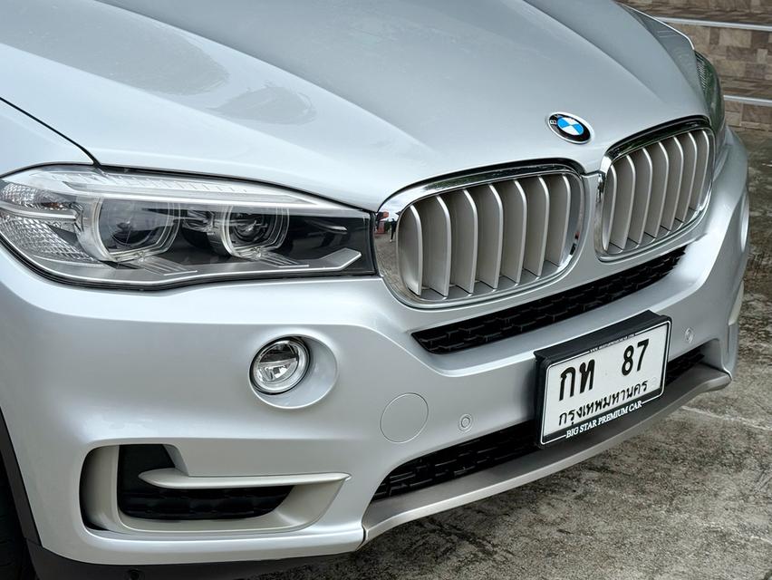 2015 BMW X5 25D รถสภาพสวยสมบูรณ์ พร้อมใช้งาน รถวิ่งน้อย ประวัติศูนย์ครบ ไม่เคยมีอุบัติเหตุครับ 9