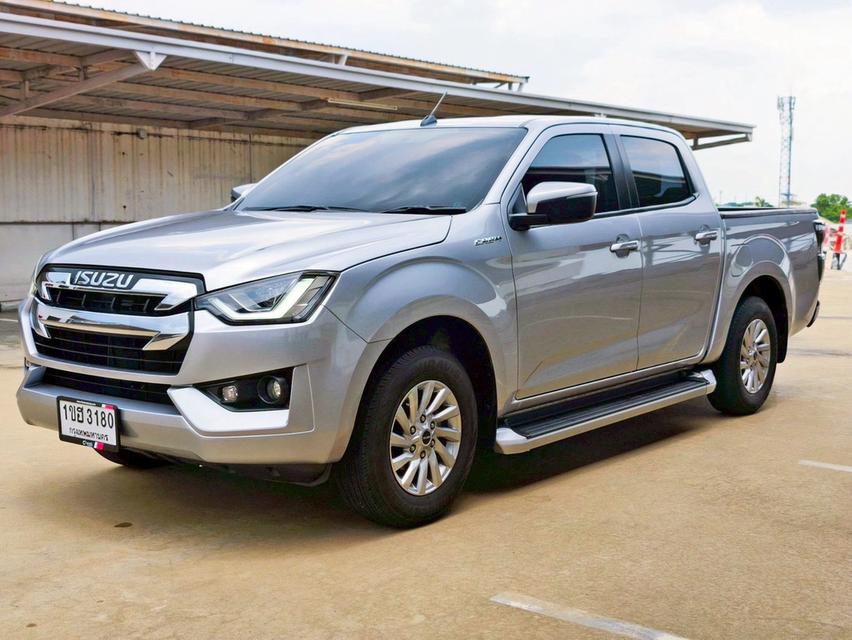 รหัสรถ CAT3180 2021 Isuzu D-MAX 1.9L DA cab4 ดีเซล