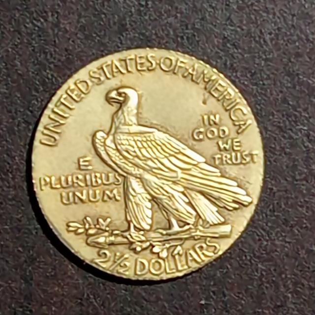 เหรียญปี 1910-1911 Proof USA 2.5 dollars Indian Head XF Gold 0.900