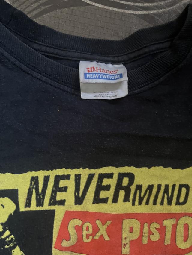 Tshirt second hand very beautiful รูปที่ 3