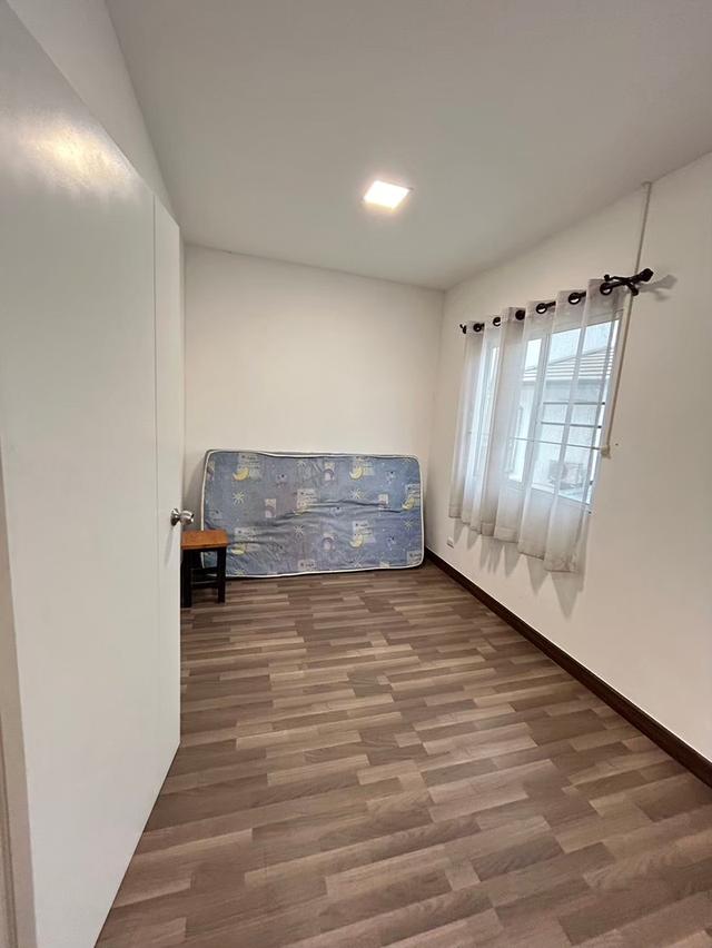 อาคารพาณิชย์ 2 ห้อง ติดถนนซุปเปอร์ไฮเวย์เชียงใหม่ ทำเลทองเหมาะทำธุรกิจ41.7 ตร.ว. 8