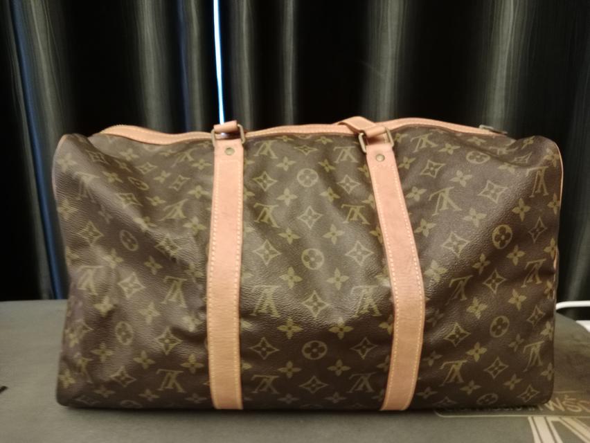 ขาย LV ใบใหญ่ เดินทางได้ 8