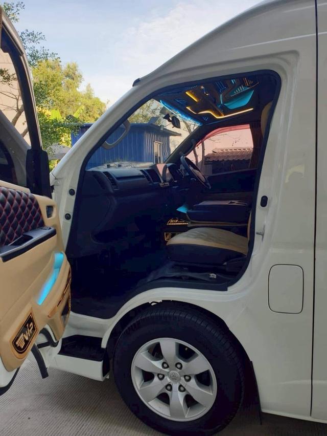 Toyota Commuter 3.0D4D 📝 ปี2015 15