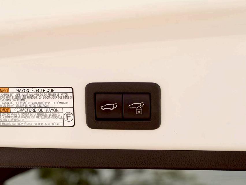 TOYOTA COROLLA CROSS 1.8 HYBRID GR SPORT 2022 14