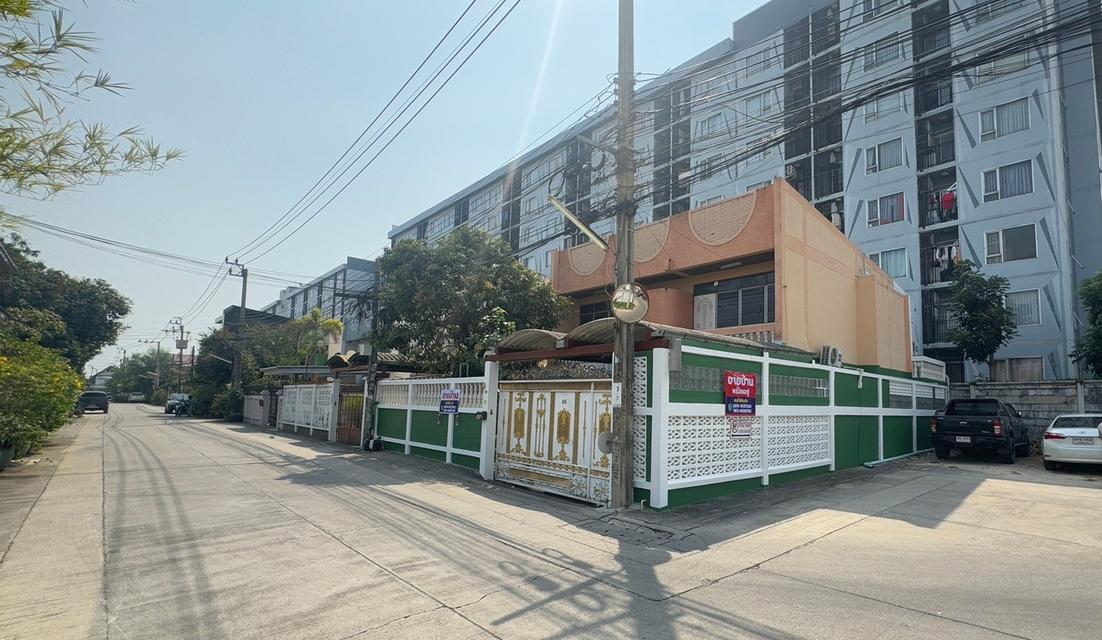 ขายบ้านเดี่ยวพร้อมอยู่ (เจ้าของขายเอง) ห่างจากถนนพระราม2 เพียง 100 เมตร เดินทางสะดวก! ทำเลทอง 1
