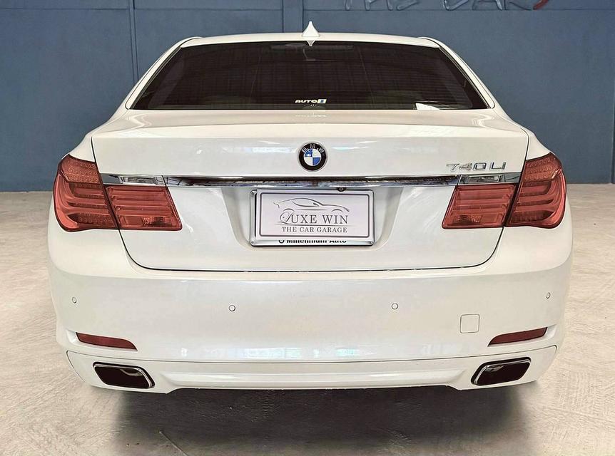 BMW 740Li (F02) ปี 2009 รูปที่ 6