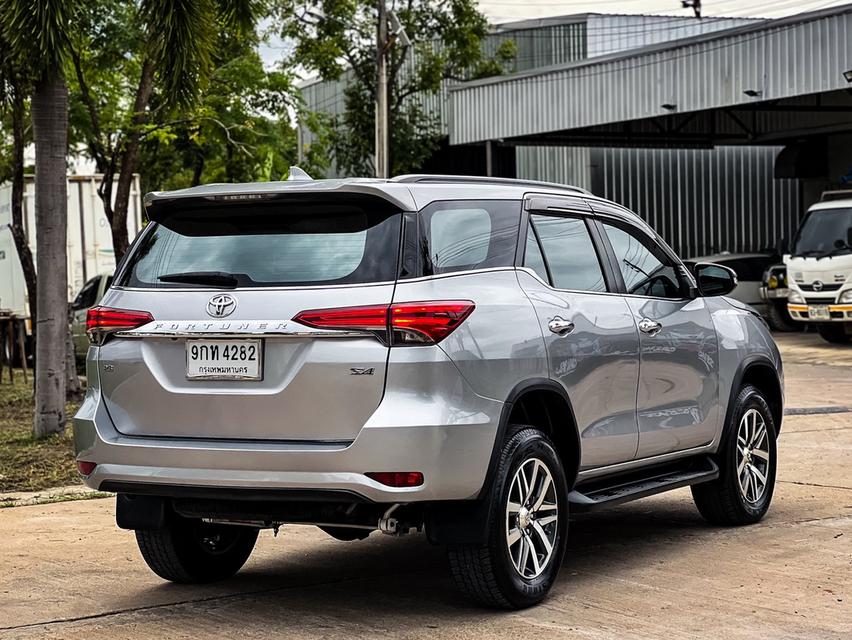 ขาย Toyota Fortuner 2.8V 4wd ปี16 4
