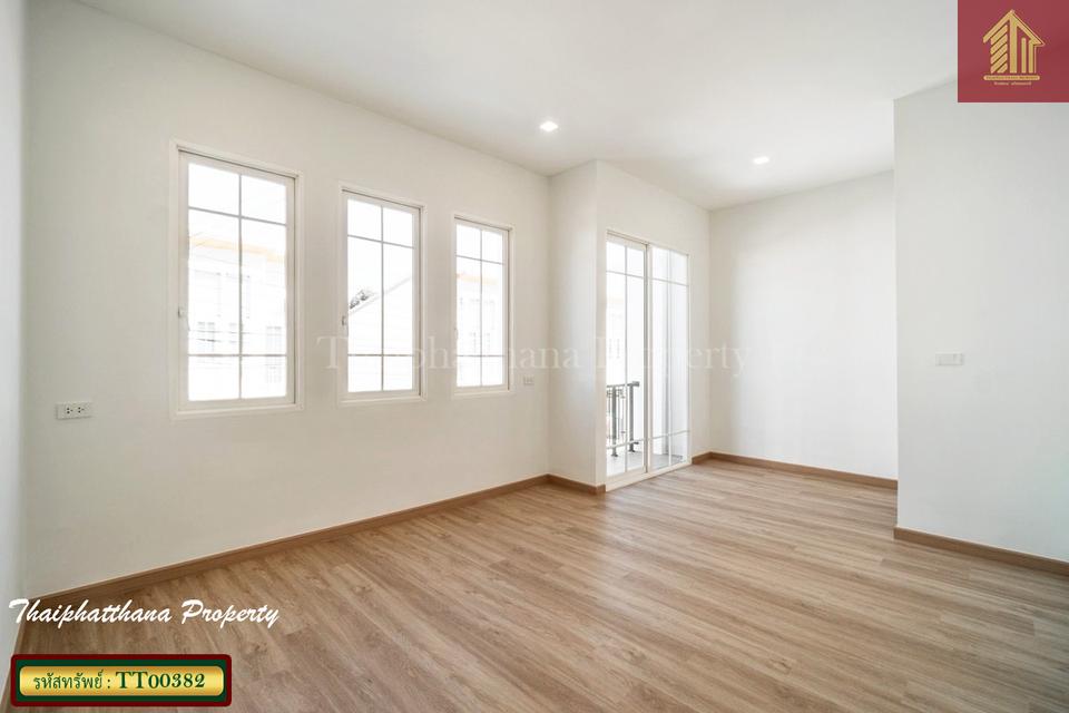 โกลเด้น ทาวน์ บางนา-สวนหลวง 9