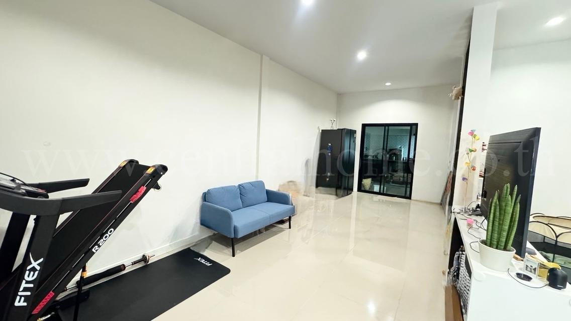ทาวน์โฮม ซื่อตรง รัตนาธิเบศร์ ใกล้รถไฟฟ้าสายสีม่วง สถานีไทรม้า 5