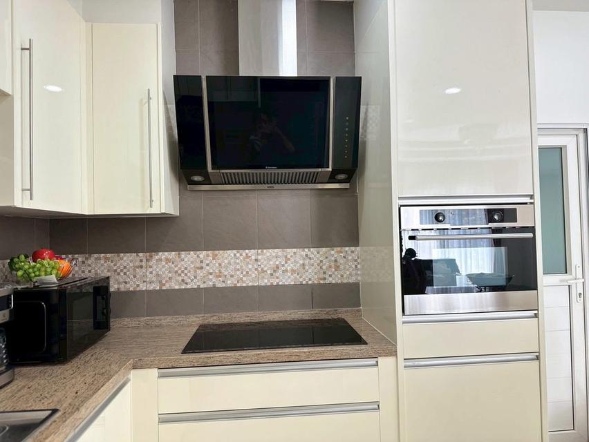 For rent pool villa Mabprachan lake 150,000/month 17