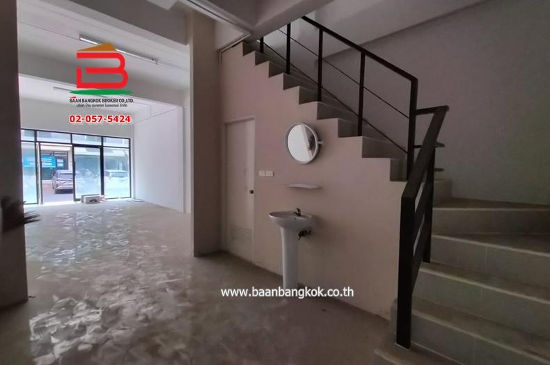 อาคารพาณิชย์ คีท พลาซ่า สมุทรสาคร เนื้อที่ 20.5 ตรว ถนนพระราม 2 ต.พันท้ายนรสิงห์ อ.เมืองสมุทรสาคร จ.สมุทรสาคร 4