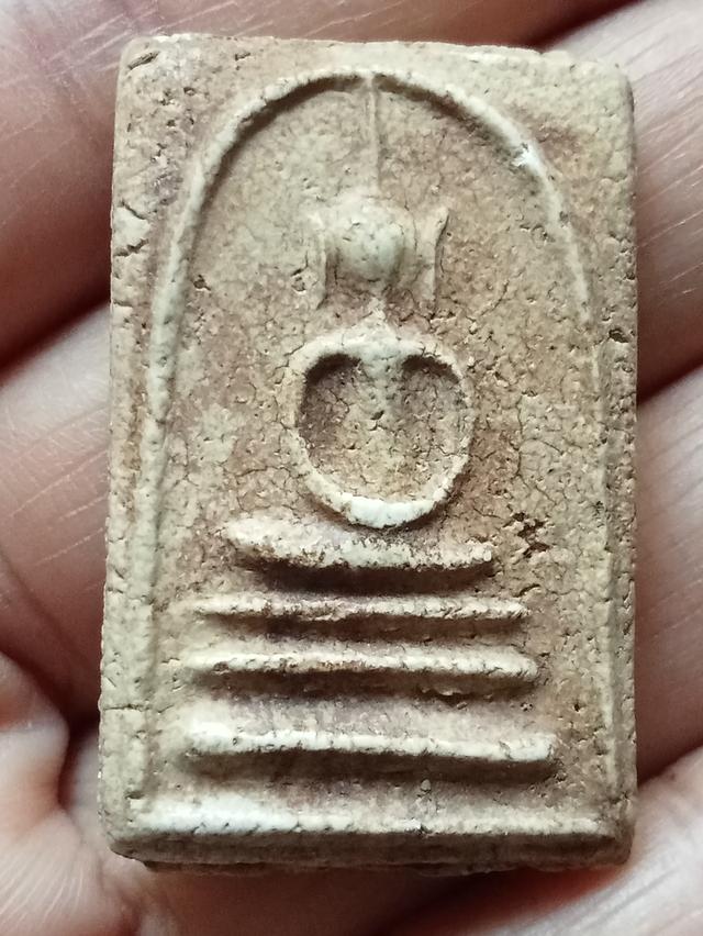 พระสมเด็จ สอบถามได้ค่ะ