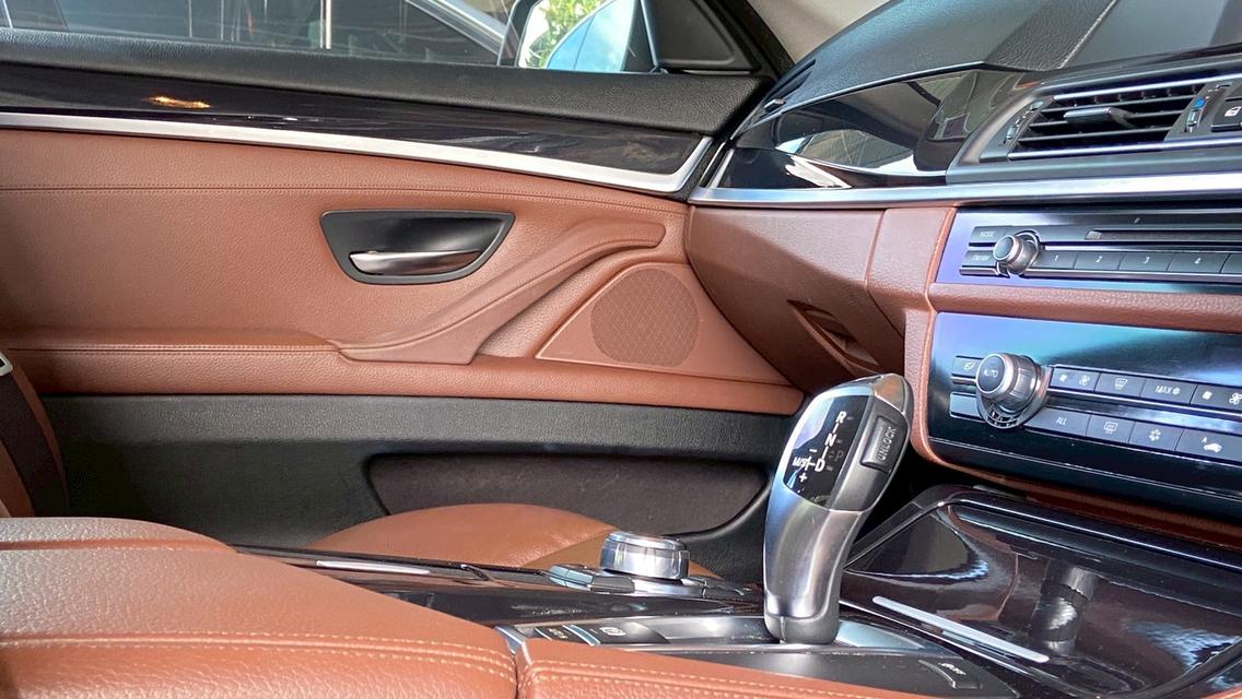 BMW520d ซีดานหรูขับดี ช่วงล่างแน่น มือเดียวเชียงใหม่ รูปที่ 15