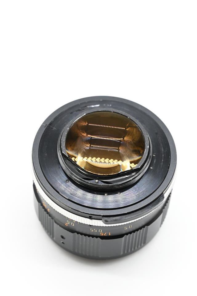 เลนส์มือหมุน Tomioka japan auto chinon 55mm f1.2.M42(rare) 9