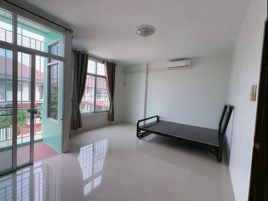 ทาวน์โฮม หมู่บ้านดาริน (บ้านสวน ซอย 11) อ.เมือง ชลบุรี 5