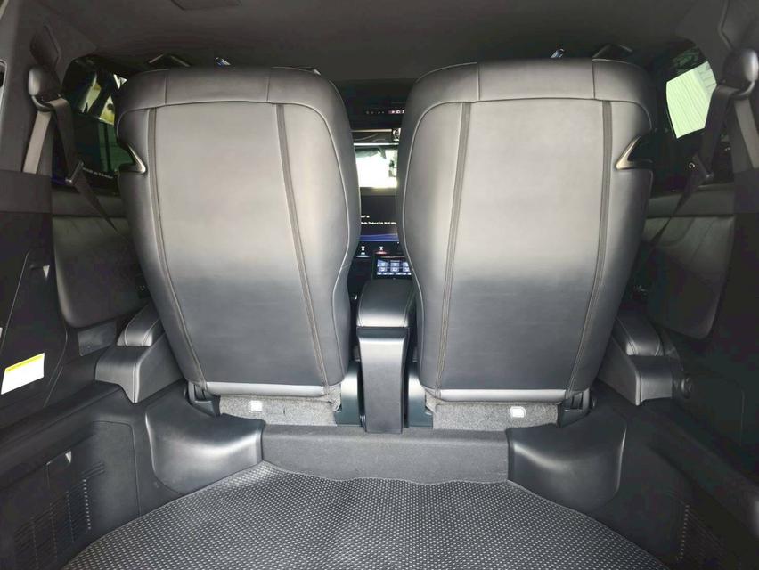 รหัสรถ KPV1854 2023 Lexus 300h 4 seat  13