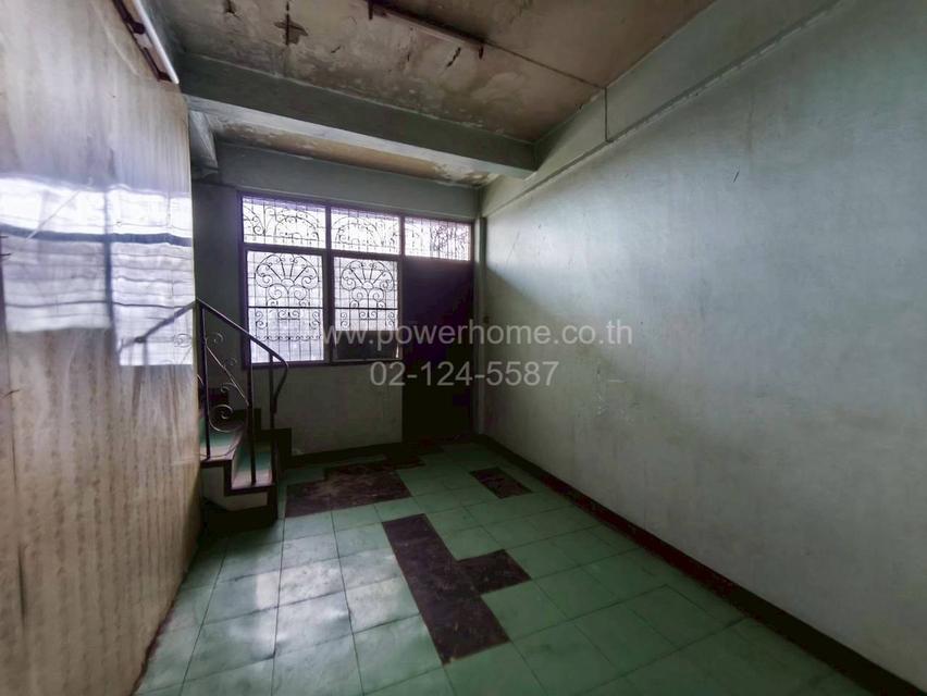 อาคารพาณิชย์ 3.5 ชั้น ถนนรถไฟตะวันตก ต.พระปฐมเจดีย์ อ.เมืองนครปฐม จ.นครปฐม 13