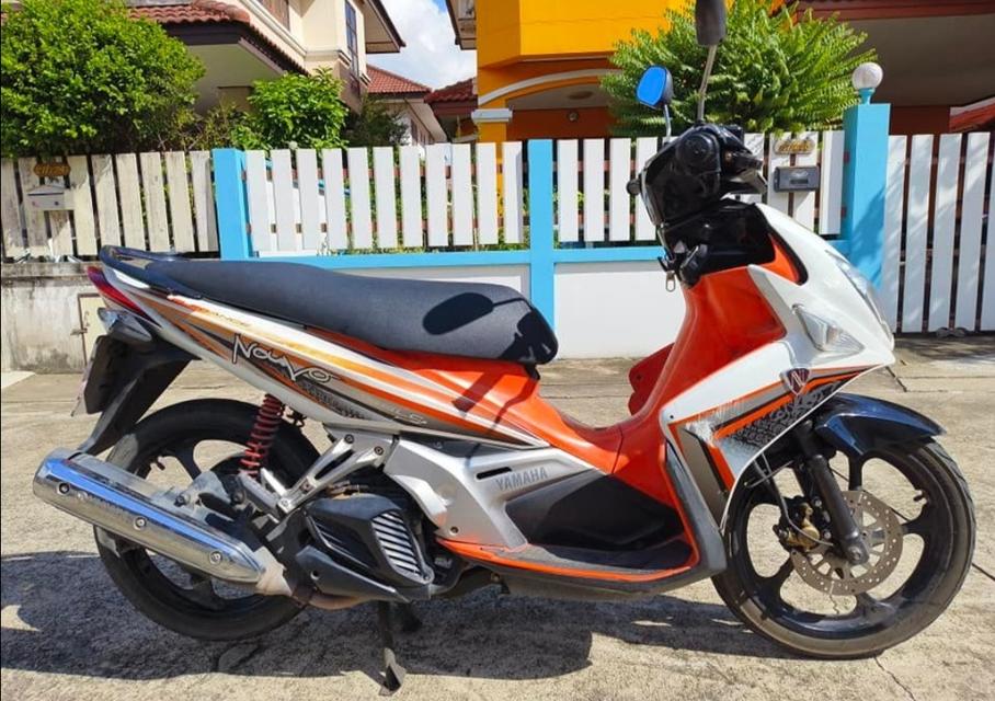 มอเตอร์ไซค์ 2010 Yamaha Nouvo 2