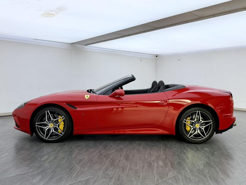 Ferrari California T ปี 2016 6