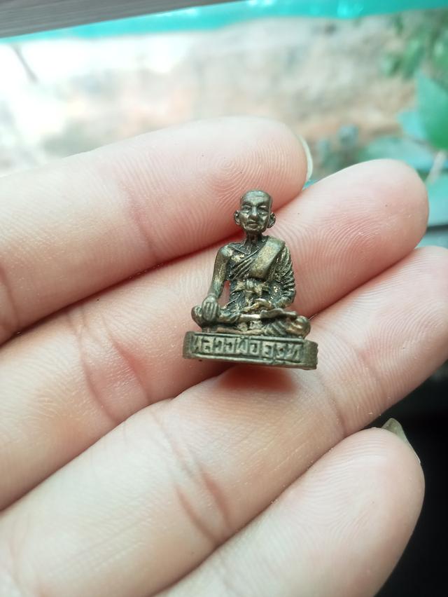 พระรูปหล่อหลวงพ่อครุฑ วัดจอมคีรีนาคพรต จ.นครสวรรค์ สภาพสวยหายากแล้วคับผม