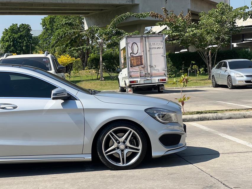 Mercedes Benz CLA250 AMG ปี 2013 จด 14 ไมล์ 6x ,xxx km