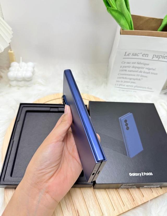 Samsung Z Fold6 12/512GB เครื่องไทย 8