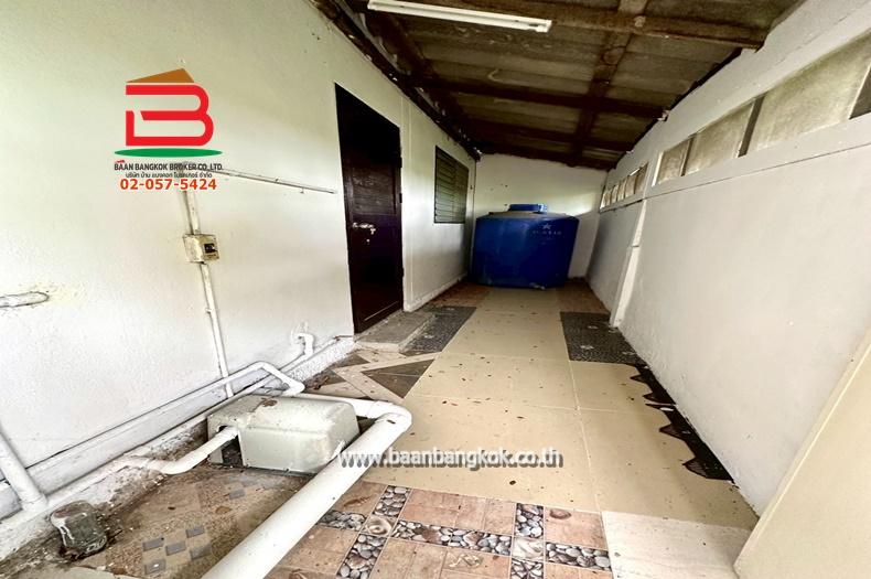 บ้านเดี่ยว หมู่บ้าน พรธิสาร 4 เนื้อที่ 32 ตรว. ถนนรังสิต-นครนายก ตำบลคลองหก อำเภอคลองหลวง จังหวัดปทุมธานี 5
