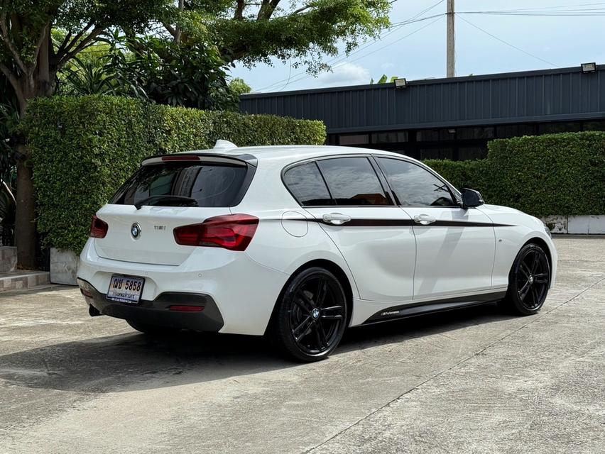 2018 BMW 118I M PERFORMANCE รถมือเดียว 8X,XXX กม รถเข้าศูนย์ตรงระยะ รถไม่เคยมีอุบัติเหตุครับ 3