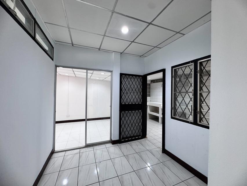 ขายบ้านเดี่ยว2ชั้น หมู่บ้านนักกีฬาแหลมทอง ซอยกรุงเทพกรีฑา39 (N.1348) 13