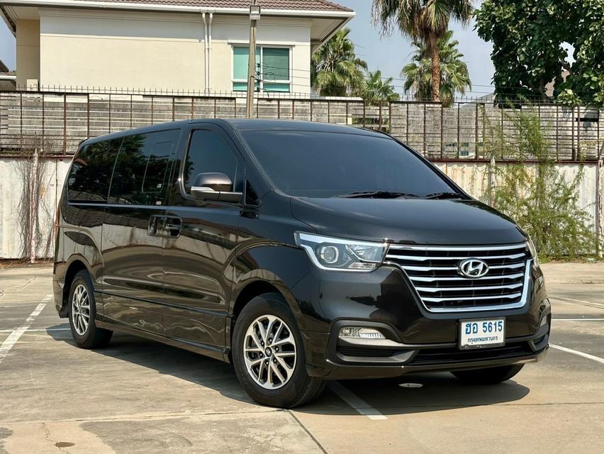 ขย Hyundai H1 2.5Deluxe ปี19