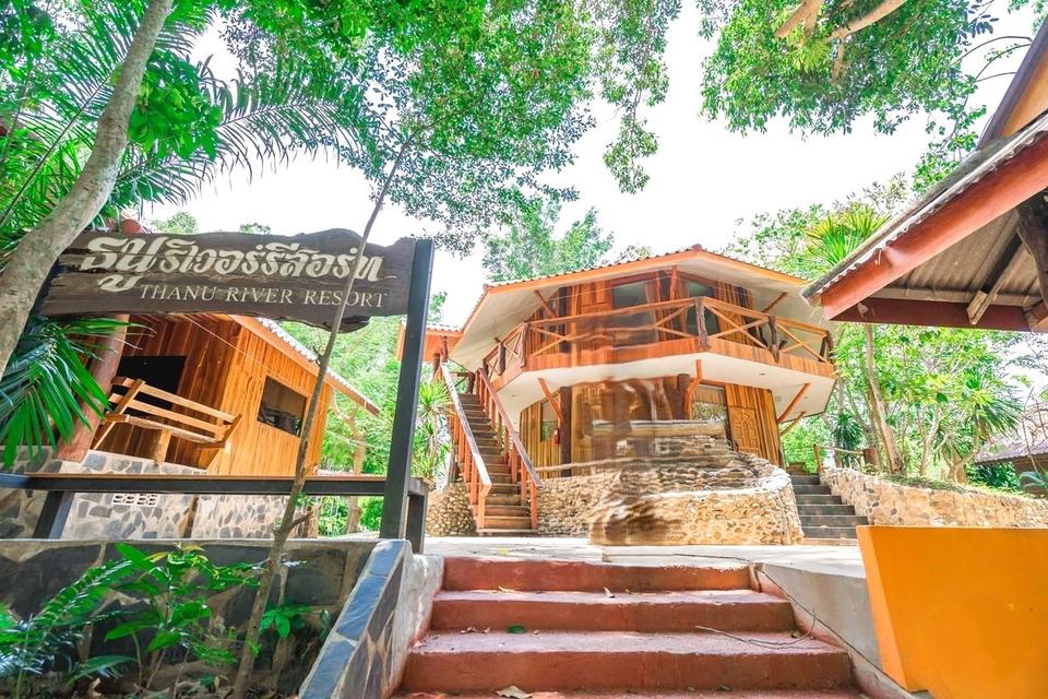 ขายธุรกิจรีสอร์ท 45 ไร่ 70 ห้อง ติดแม่น้ำเพชรบุรี ทำเลสวยที่สุดในแก่งกระจาน พร้อมดำเนินกิจการต่อได้ทันที 1