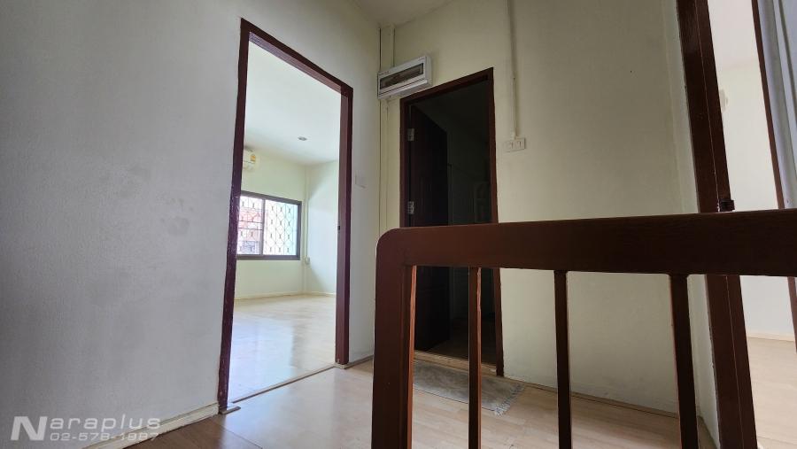 68050638 : ขายทาวน์เฮ้าส์ 2 ชั้น หน้ากว้าง 5 เมตร บนเนื้อที่ขนาด 20 ตร.ว. หมู่บ้านราณี 3 ถนนนวมินทร์ 135 กรุงเทพฯ 14