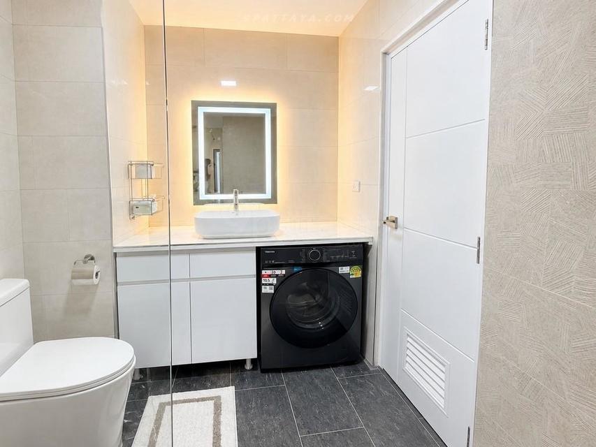 For Sale — Spacious Sea View Condo at View Talay 5D, JomtienSpacious sea view condo for sale at View Talay 5D, Jomtien. Large 96 sq.m. unit on the 11 3