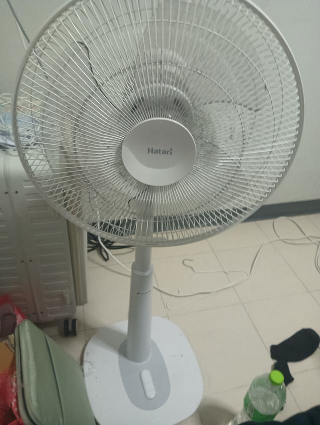 พัดลมHatrai14นิ้วตั้งโต๊ะ