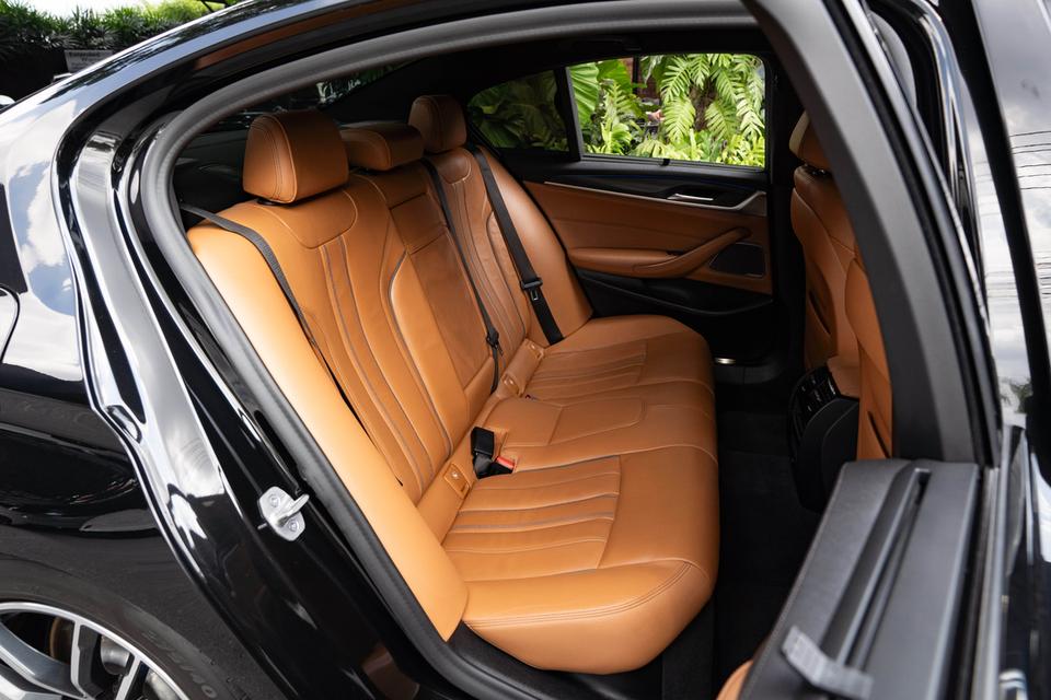 “BMW 520d M Sport LCI”  ปี 2022 รูปที่ 10