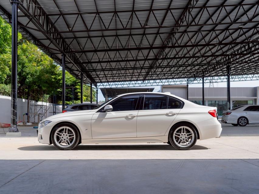 รหัสรถ 12AT8885 BMW 320d 2.0 M Sport(F30) | จดปี : 2019 6