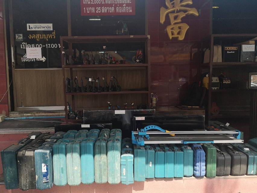 ขายเครื่องมือช่างยี่ห้อดังๆเช่น Makita, Bosch และอื่นๆอีกมากมาย