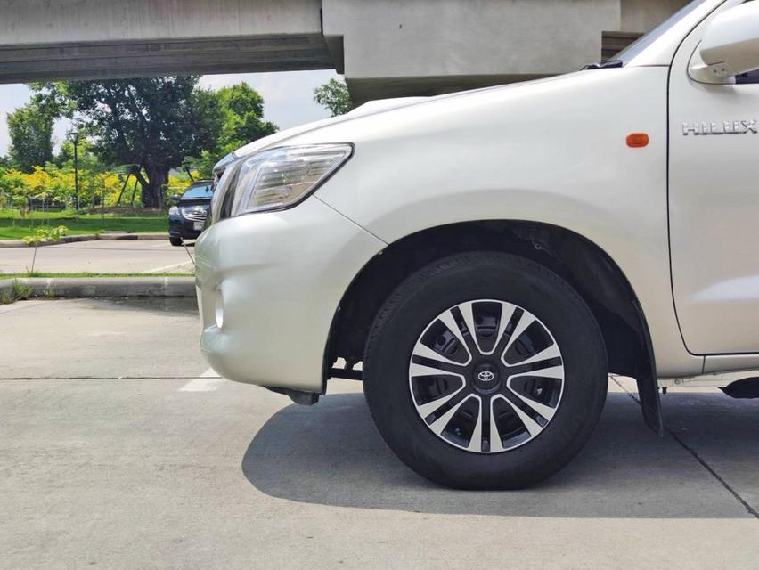 2013 Toyota Vigo 2.5 J รหัส CAT9107 2