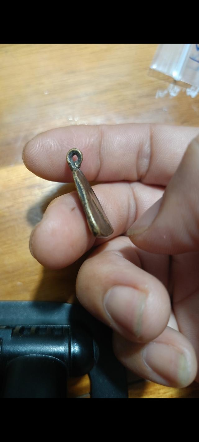 เหรียญจอบ หลวงพ่อเงิน วัดบางคลาน 3