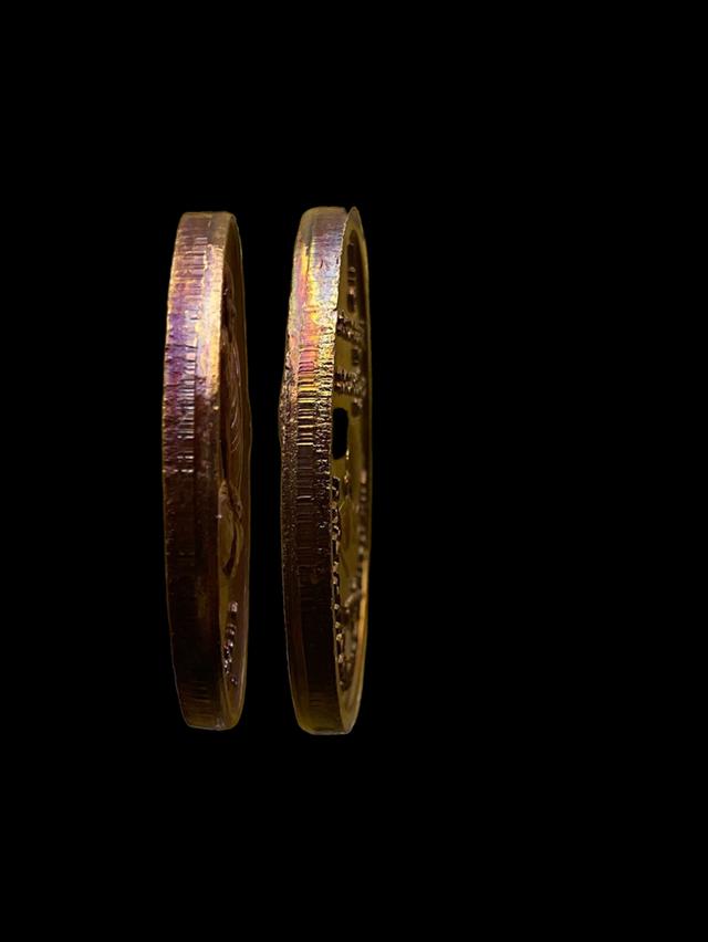 เหรียญพระอาจารย์มั่น ภูริทัตโต ออก วัดป่าธรรมวิสุทธิมงคล(วัดทุ่งสิงห์โต) จ.ลพบุรี เนื้อทองแดงรมดำ สภาพสวย ต็อกโค้ด คมชัด 3